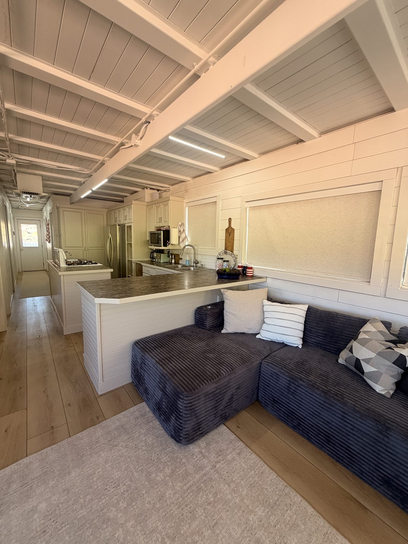 Lake Powell houseboat living area