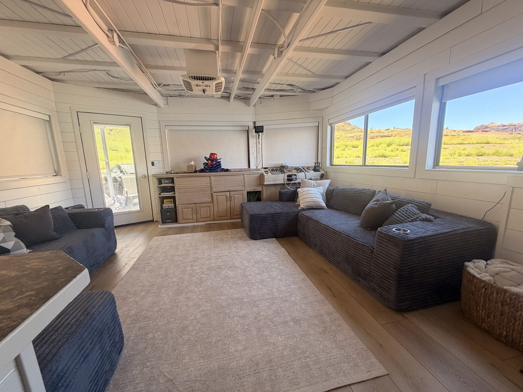 Lake Powell houseboat interior